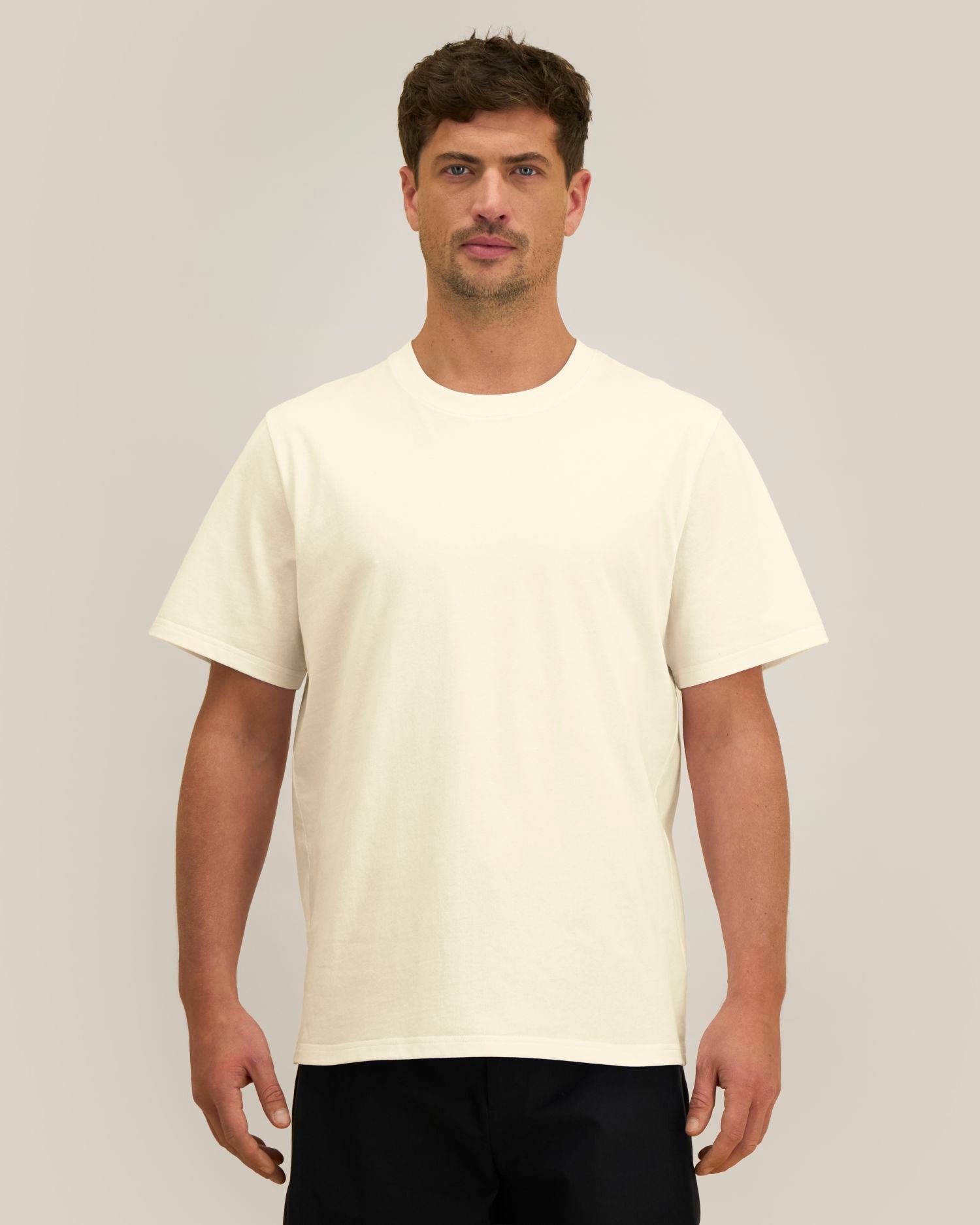 Unisex Heavyweight T-Shirt in Recycled Cotton - 220 GSM | Reeser - STTU272