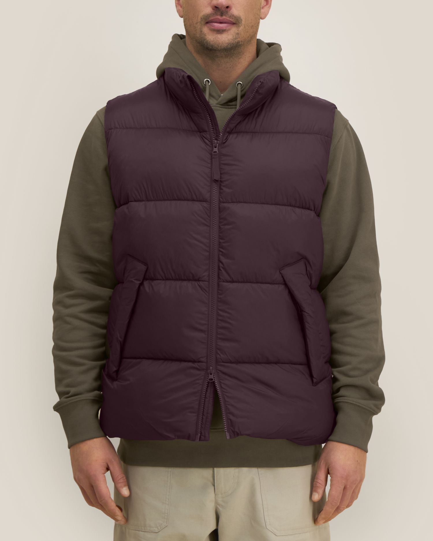 Unisex Padded Gilet in Recycled Nylon | Puffer Gilet 2.0 - STJU293