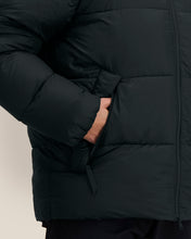 Unisex-Pufferjacke mit Kapuze aus recyceltem Nylon | Puffer 2.0 - STJU292