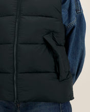 Unisex Padded Gilet in Recycled Nylon | Puffer Gilet 2.0 - STJU293