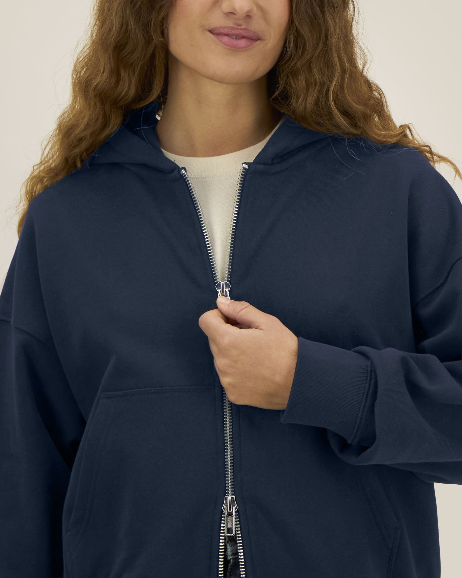 Sudadera unisex Oversized con capucha y cremallera completa de algodón reciclado - 400 g/m² | Fronter - STSU275