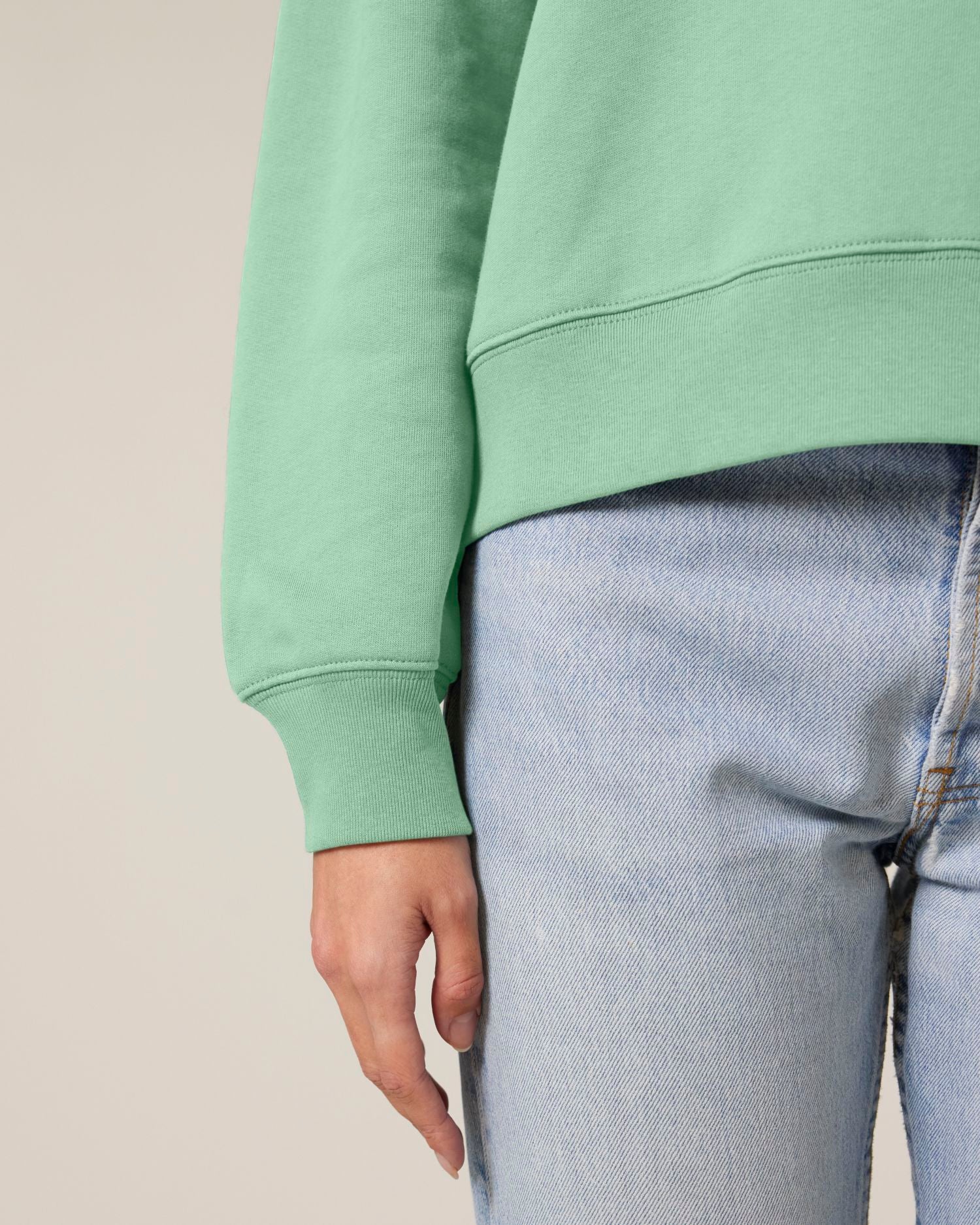 Women’s CrewNeck Sweatshirt - Organic Cotton, 300 GSM | Stella Alma STSW212