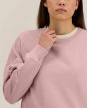 Garment-dyed Sweatshirt mit Rundhalsausschnitt für Damen – 320 g/m² | Stella Alma Vintage – STSW284