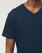 Camiseta orgánica con cuello en V para hombre - 155 g/m² | Presenter STTM562