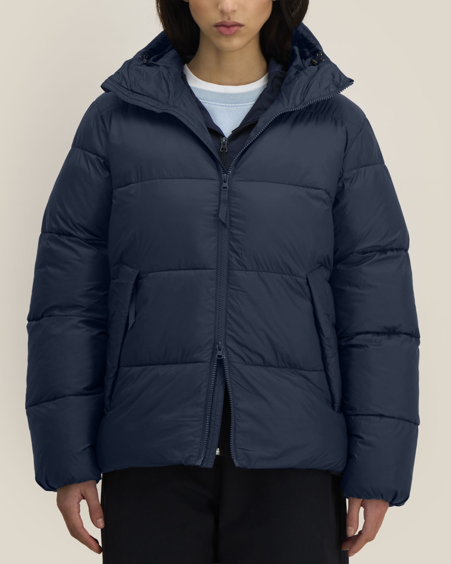Unisex-Pufferjacke mit Kapuze aus recyceltem Nylon | Puffer 2.0 - STJU292