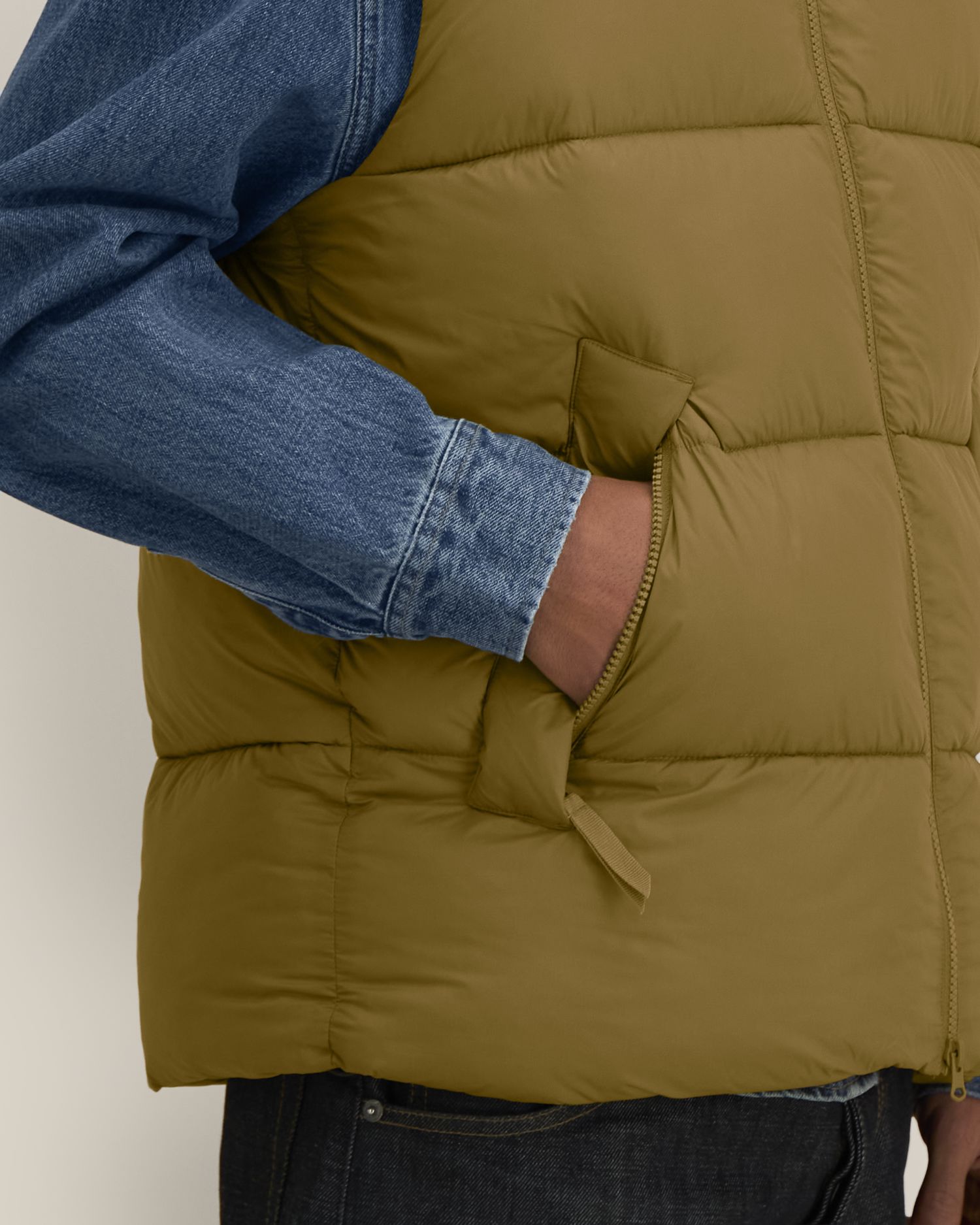 Unisex Padded Gilet in Recycled Nylon | Puffer Gilet 2.0 - STJU293