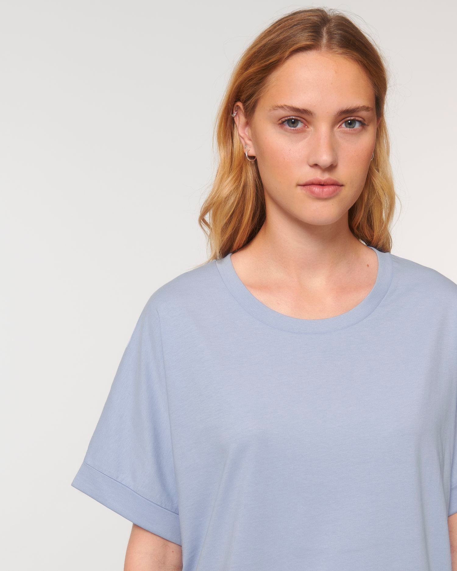 Camiseta extragrande con mangas enrolladas para mujer - 155 g/m² | Stella Collider STTW089