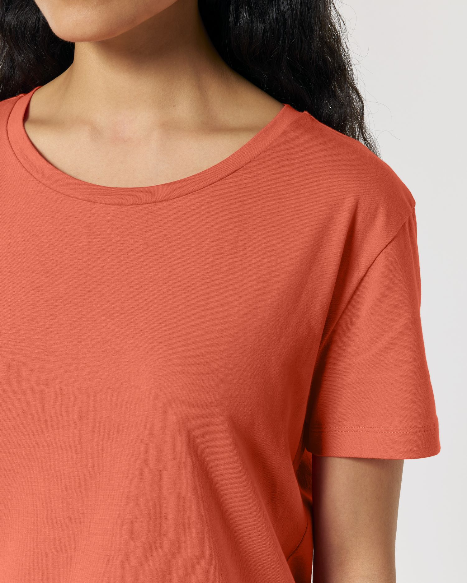 Women's Organic Cotton Scoop Neck T-Shirt - 155 GSM | Stella Serena STTW173
