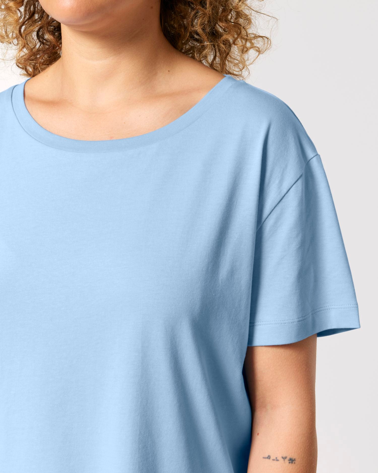 Women's Organic Cotton Scoop Neck T-Shirt - 155 GSM | Stella Serena STTW173