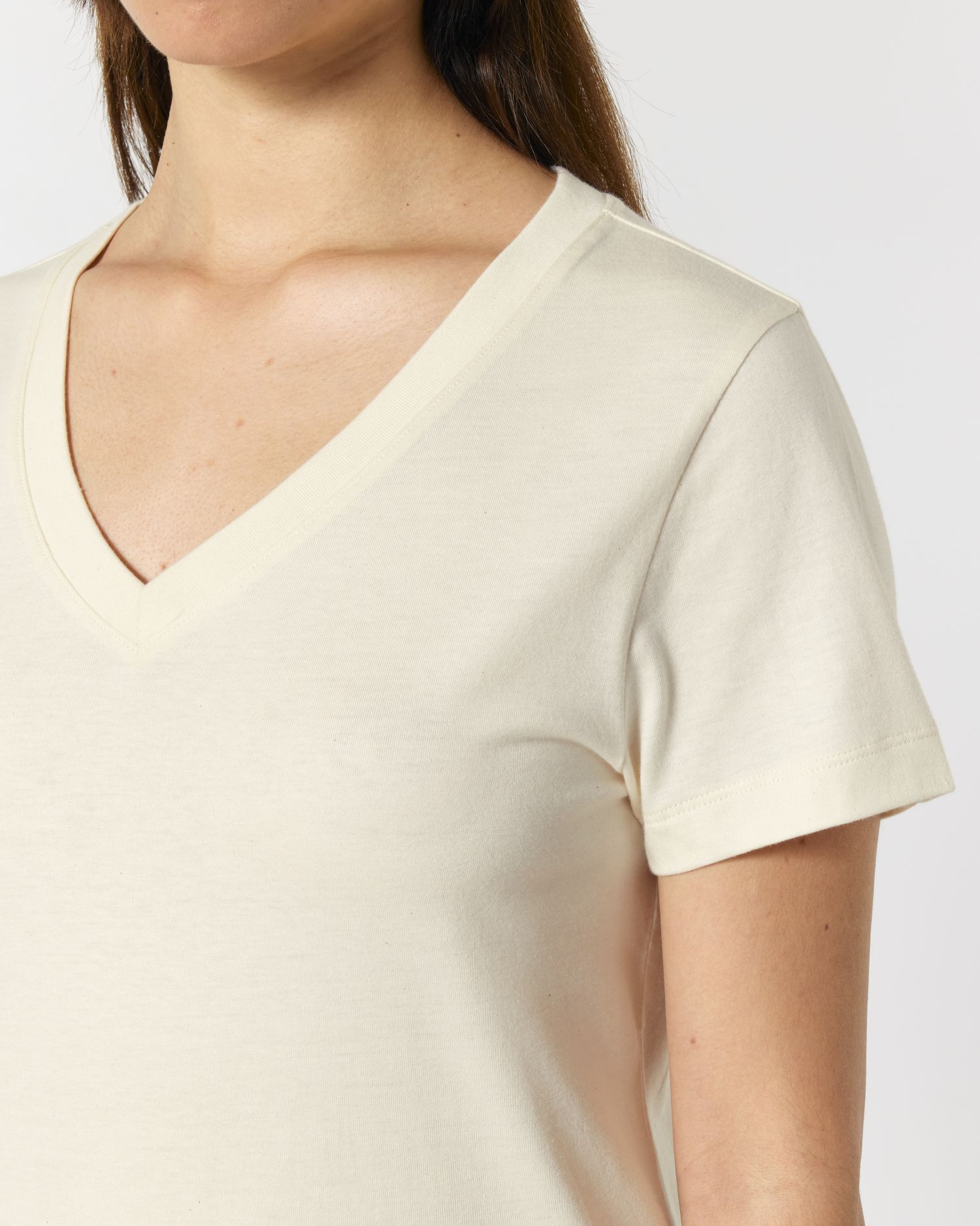 Camiseta orgánica de mujer con cuello en V - 155 GSM | Stella Isla STTW176