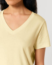 Camiseta orgánica de mujer con cuello en V - 155 GSM | Stella Isla STTW176