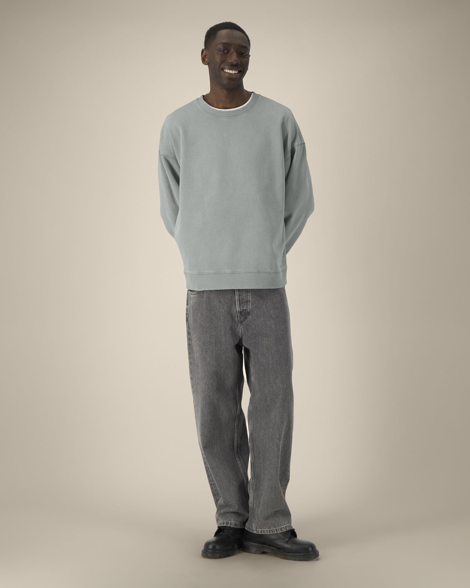 Unisex Organic Oversized Garment Dyed Crew Neck Sweatshirt - 380 GSM | Radder 2.0 Vintage STSU210