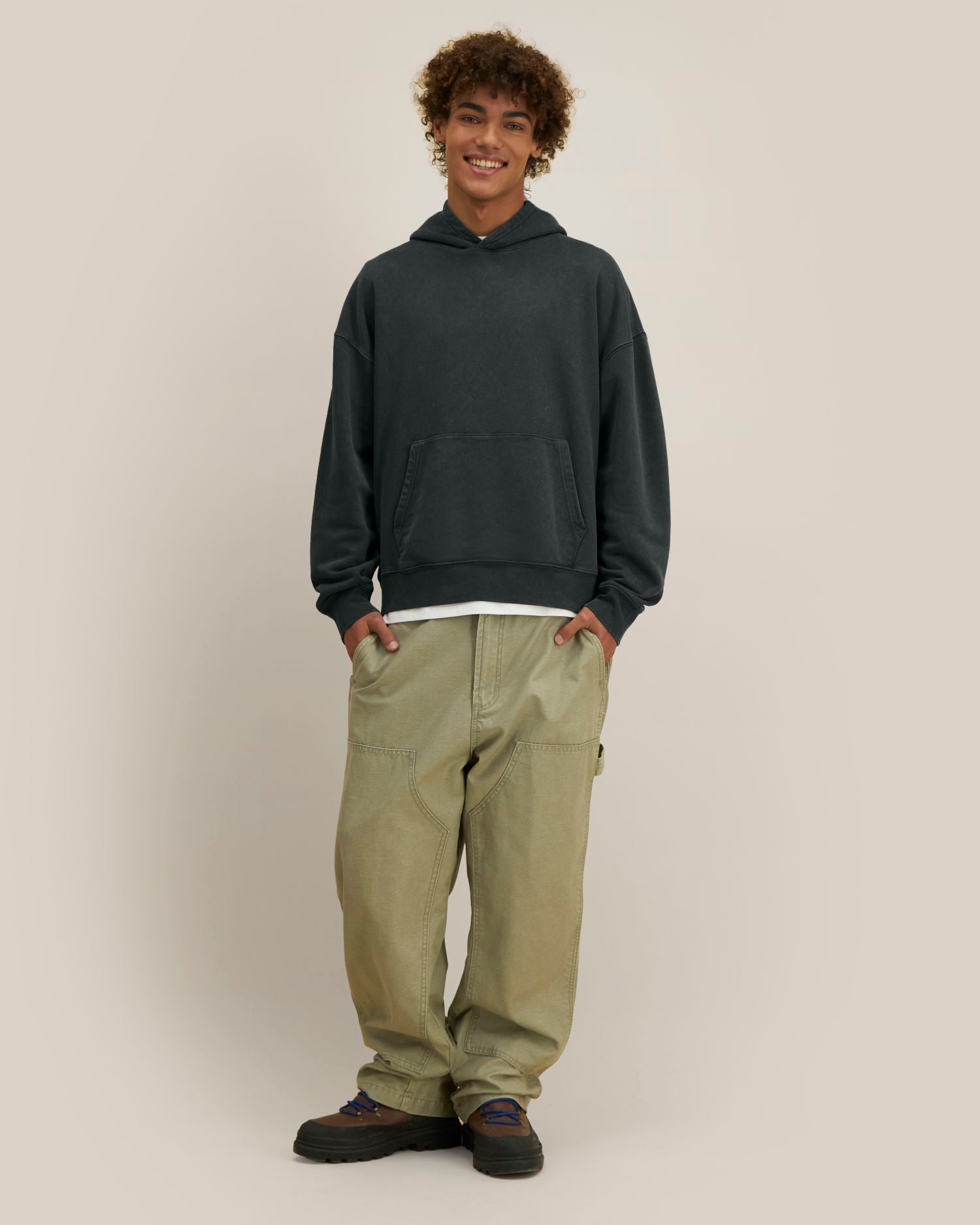 Sudadera con capucha unisex teñida en prenda - 300 GSM | Chaser Vintage - STSU282