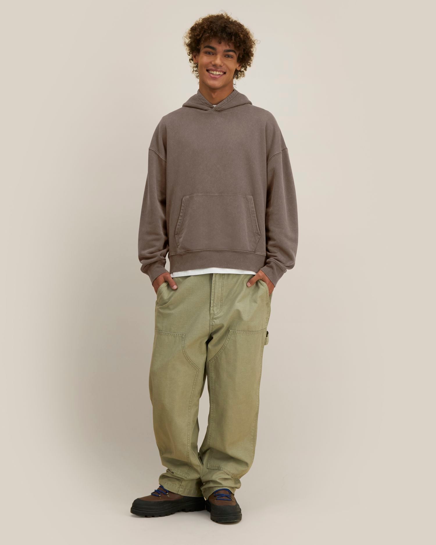 Sudadera con capucha unisex teñida en prenda - 300 GSM | Chaser Vintage - STSU282