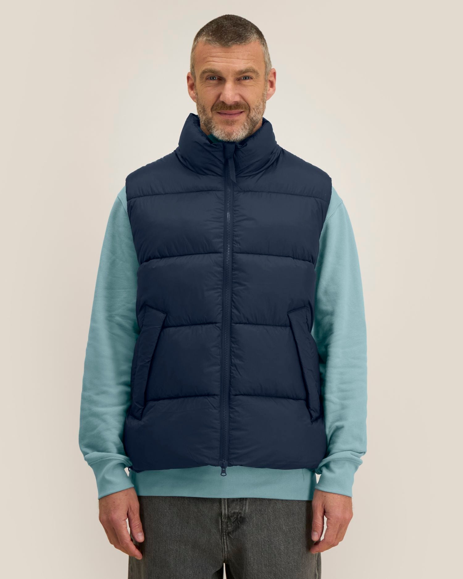Unisex Padded Gilet in Recycled Nylon | Puffer Gilet 2.0 - STJU293