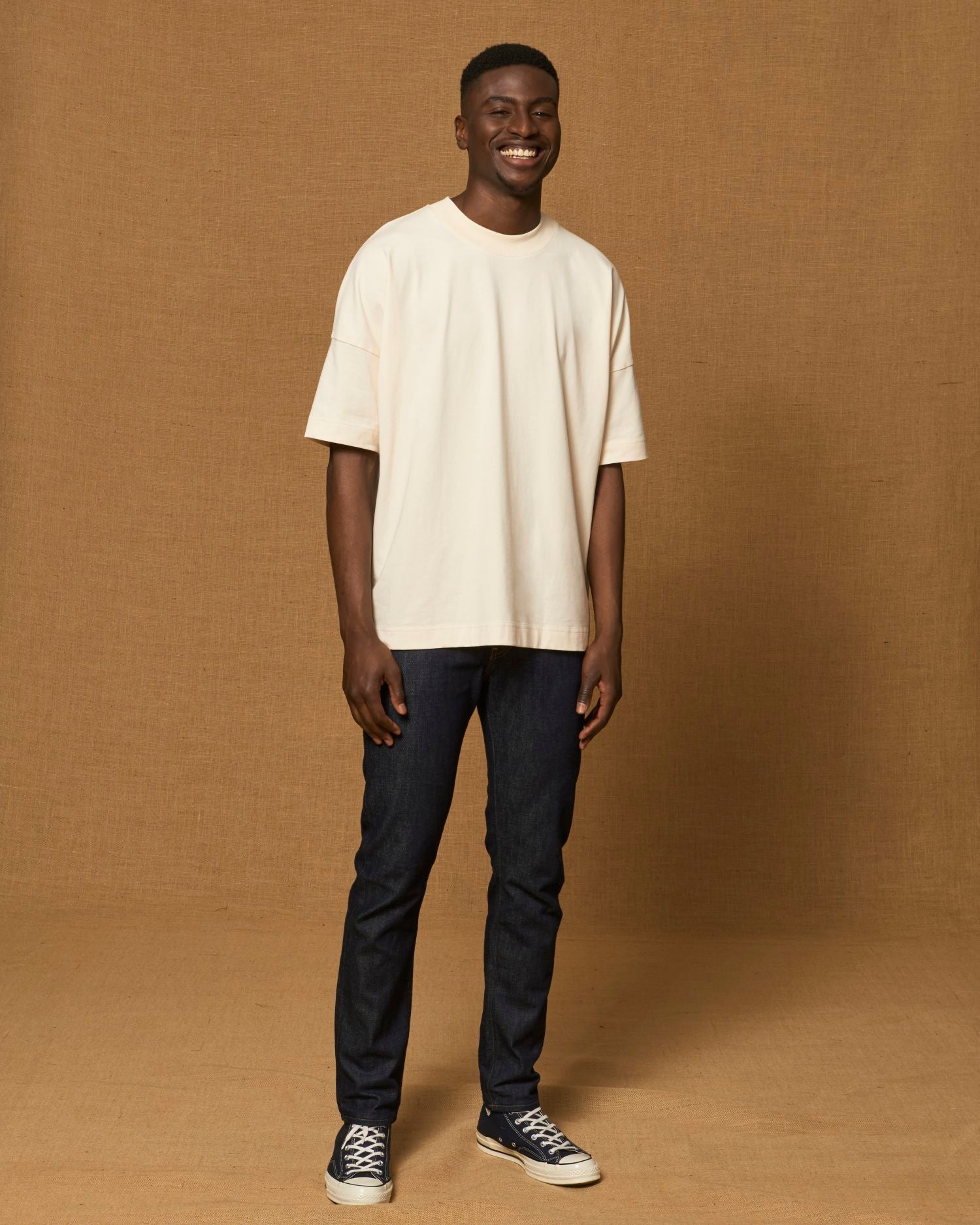 Unisex Organic High Neck Oversized T-shirt - 200 g/m² | Blaster STTU815