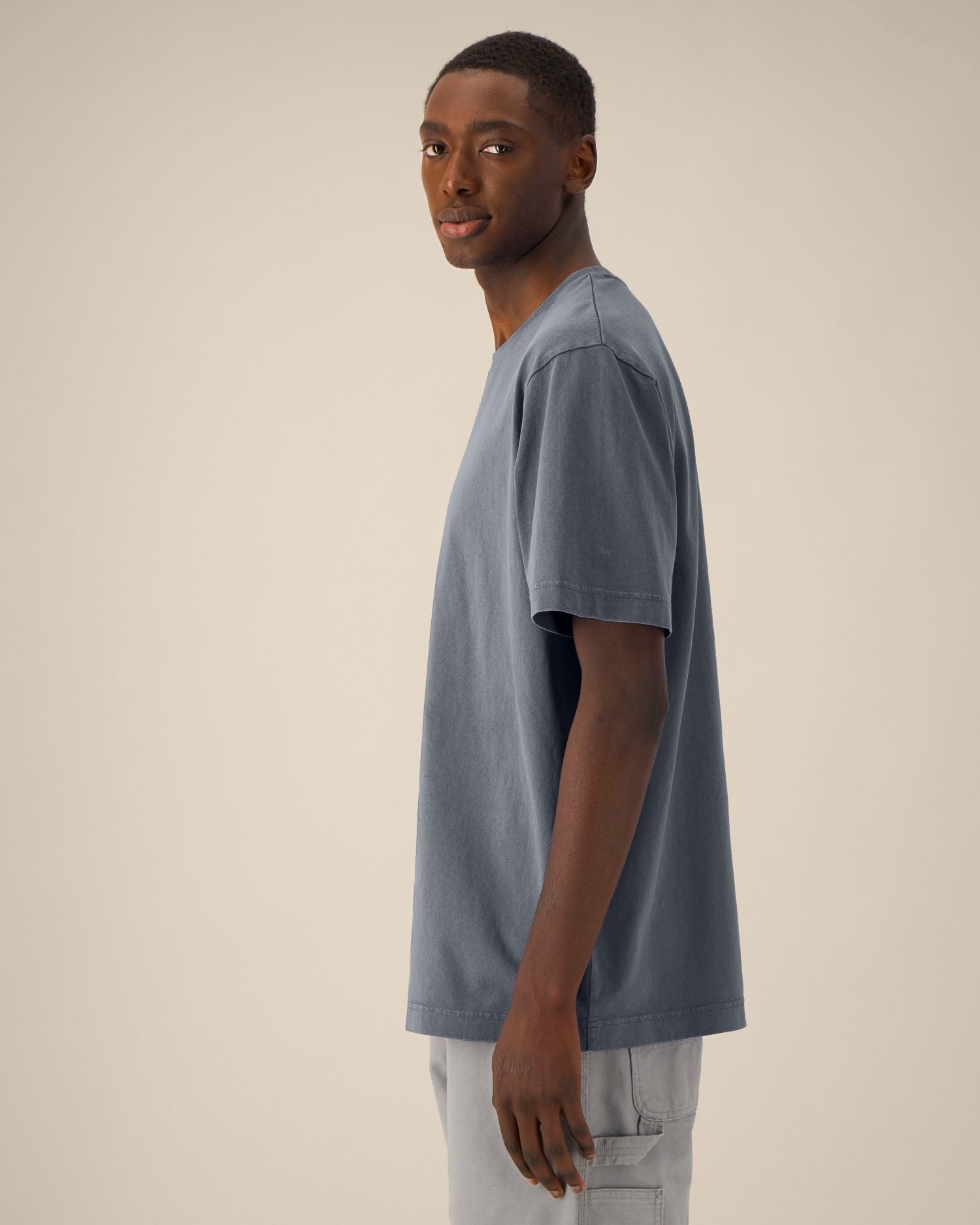 Unisex Garment-Dyed Heavyweight T-Shirt - 240 GSM | Freestyler Vintage STTU073