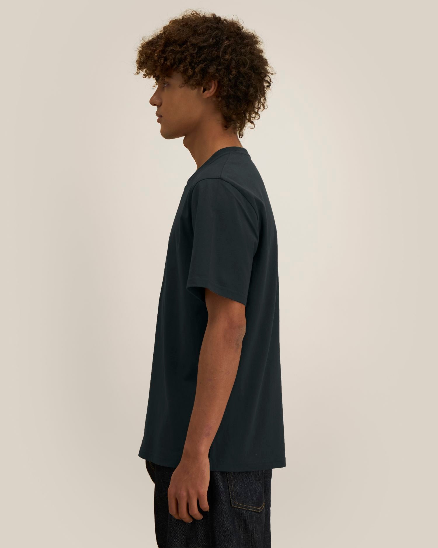 Unisex Heavyweight T-Shirt in Recycled Cotton - 220 GSM | Reeser - STTU272