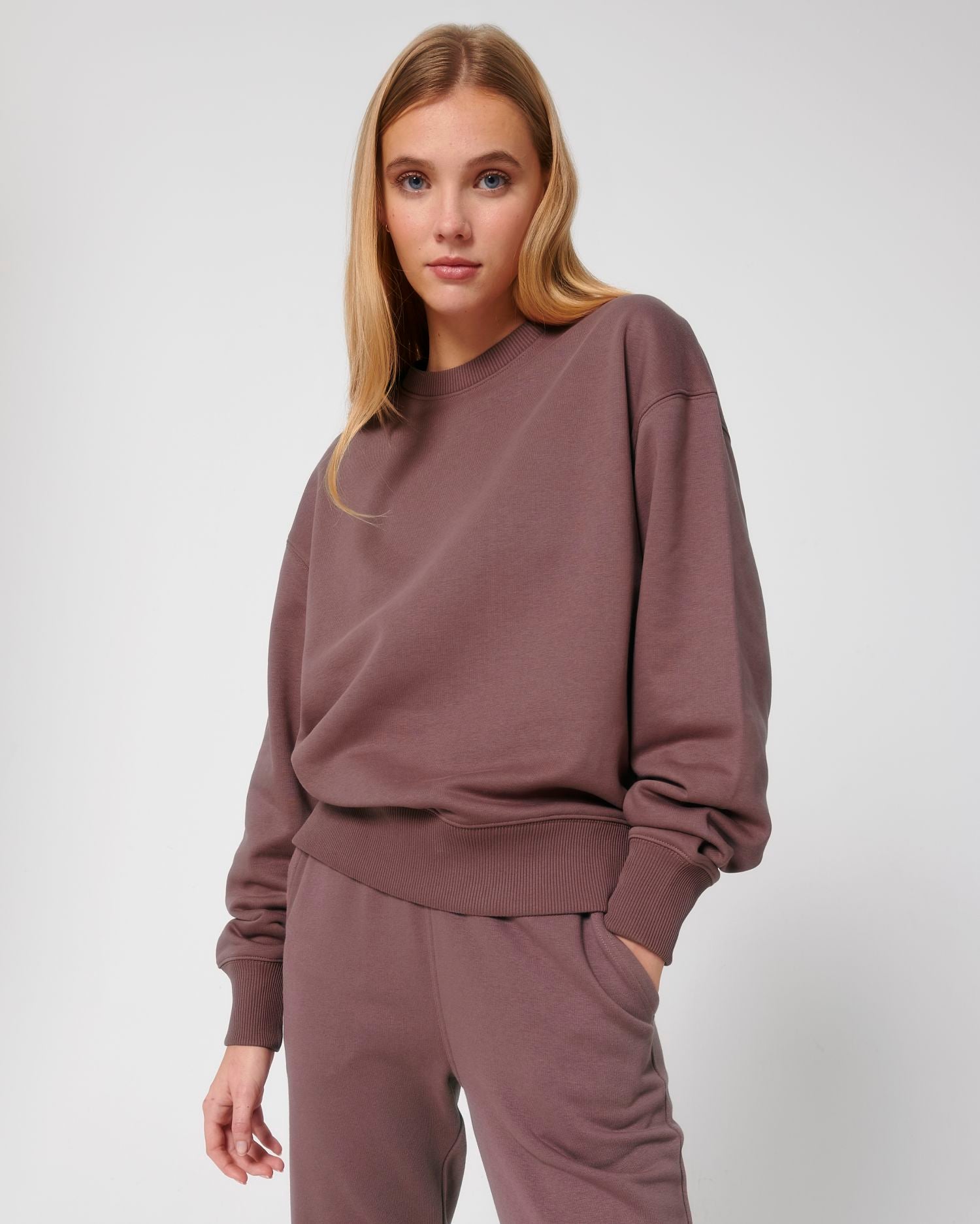 Unisex Organic Relaxed Crew Neck Sweatshirt | Radder STSU857