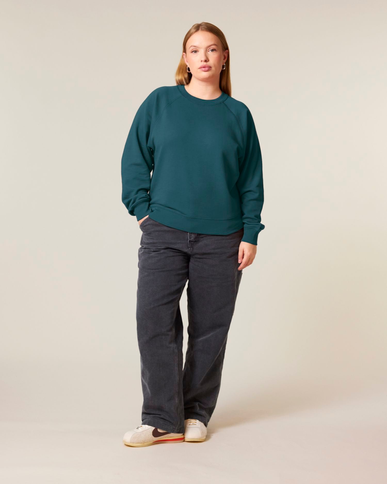 Women's Organic Cotton Raglan Sweatshirt - 300 GSM | Clara STSW217