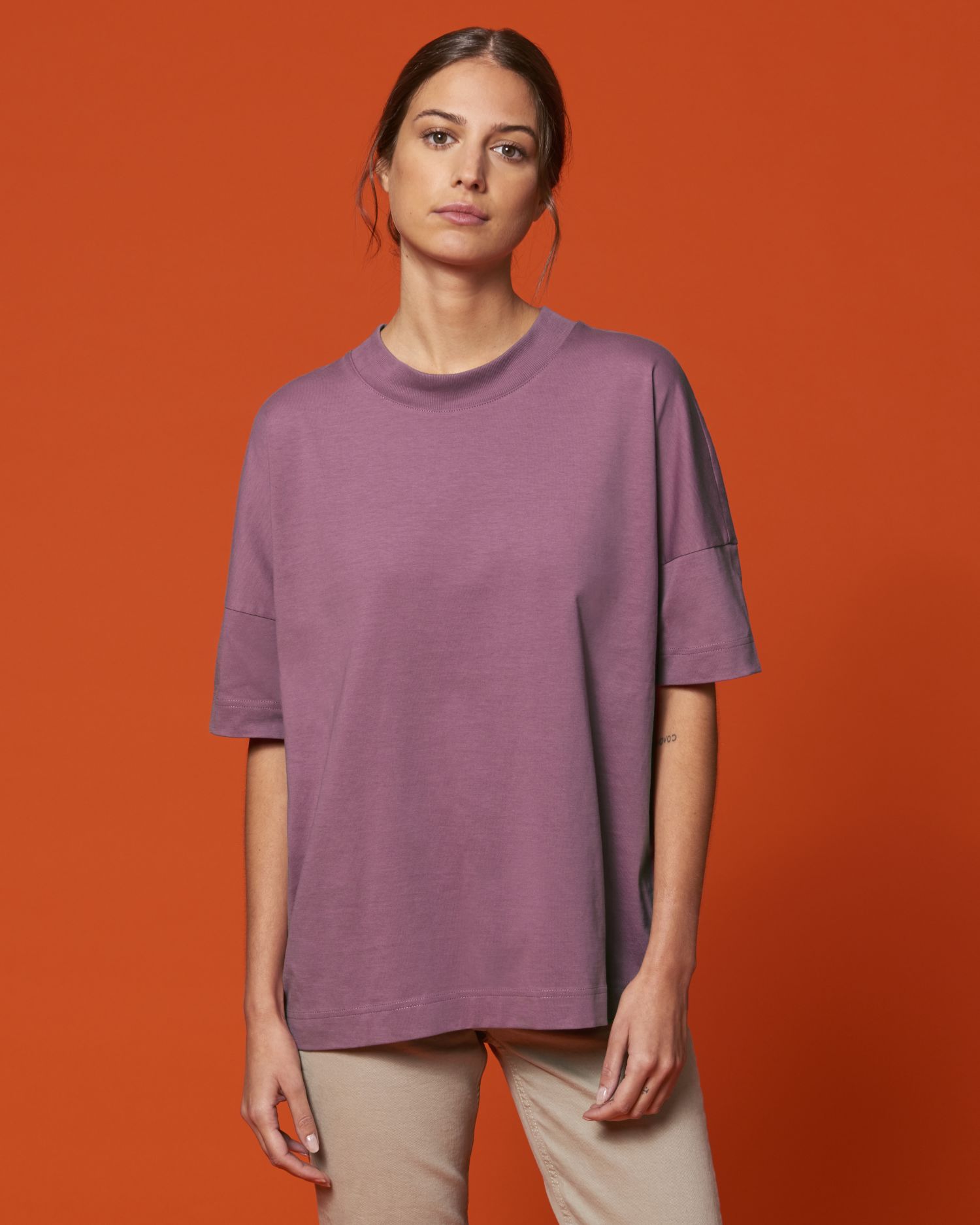 Unisex Organic High Neck Oversized T-shirt - 200 g/m² | Blaster STTU815
