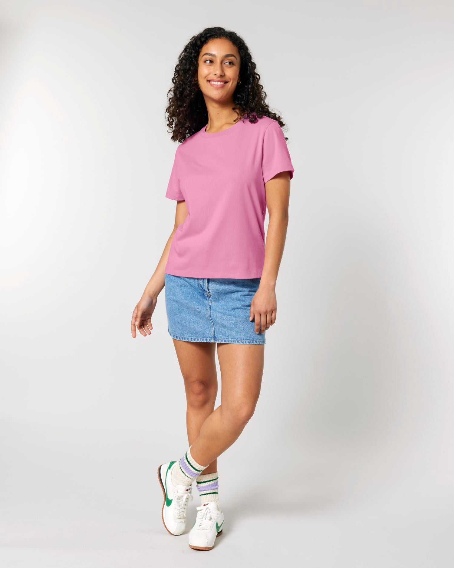 The iconic women's t-shirt-  180gsm | Stella Muser T-shirt STTW172