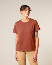 The iconic women's t-shirt-  180gsm | Stella Muser T-shirt STTW172