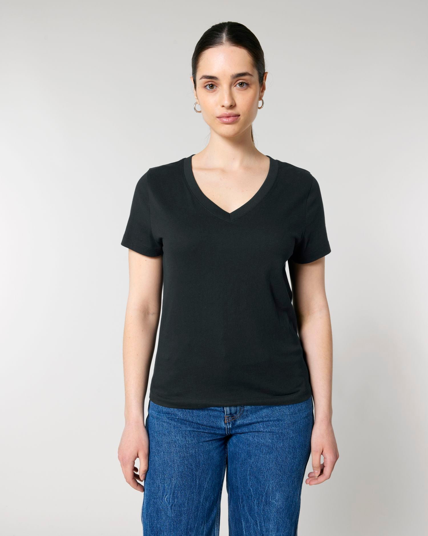 Camiseta orgánica de mujer con cuello en V - 155 GSM | Stella Isla STTW176