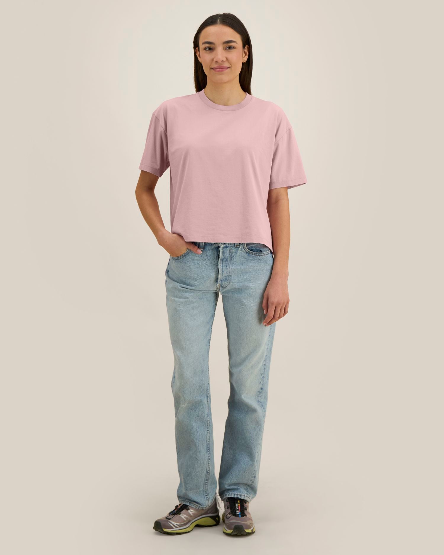 Stückgefärbtes, kastig geschnittenes Damen-T-Shirt – 155 g/m² | Stella Nova Vintage – STTW283