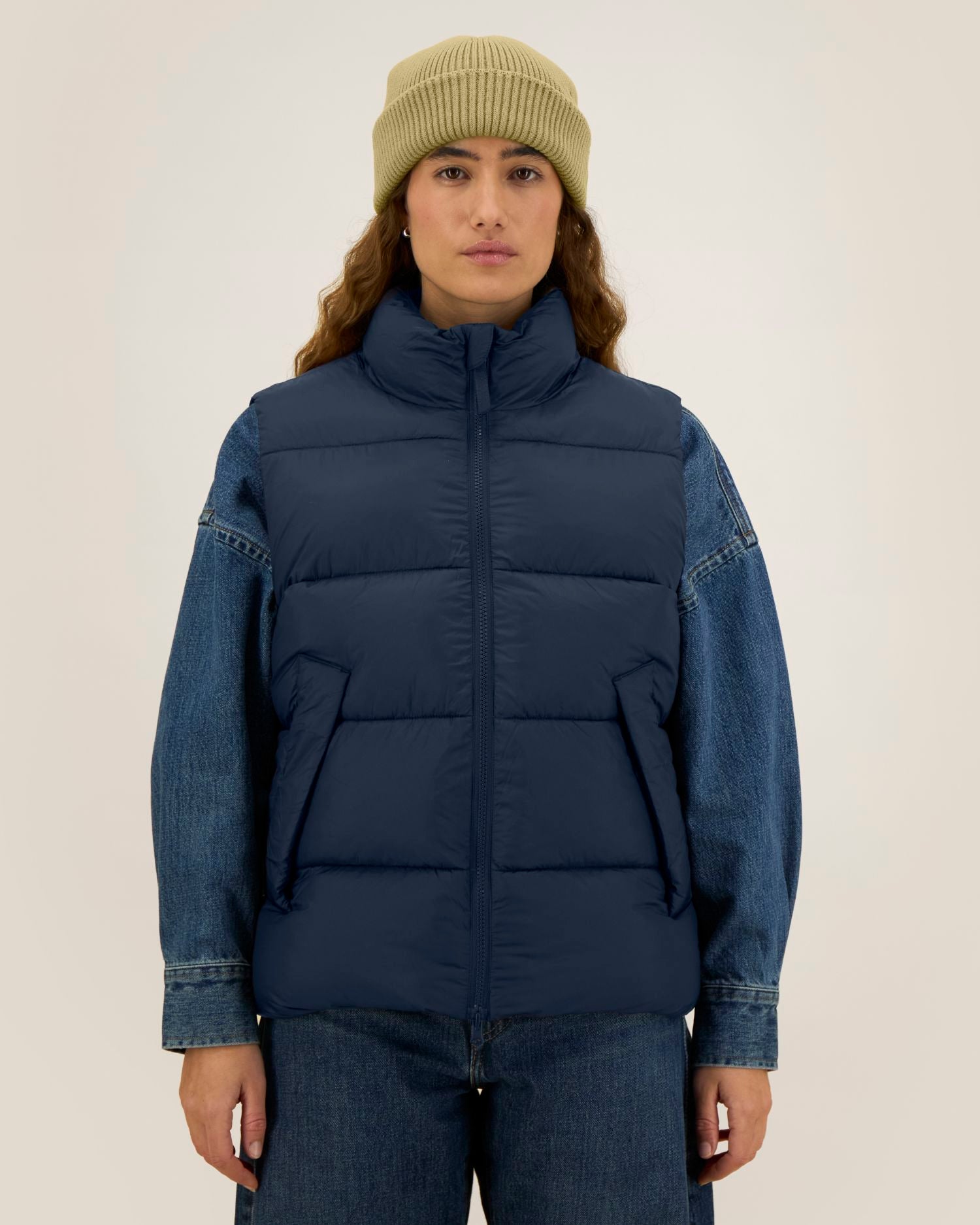 Unisex Padded Gilet in Recycled Nylon | Puffer Gilet 2.0 - STJU293