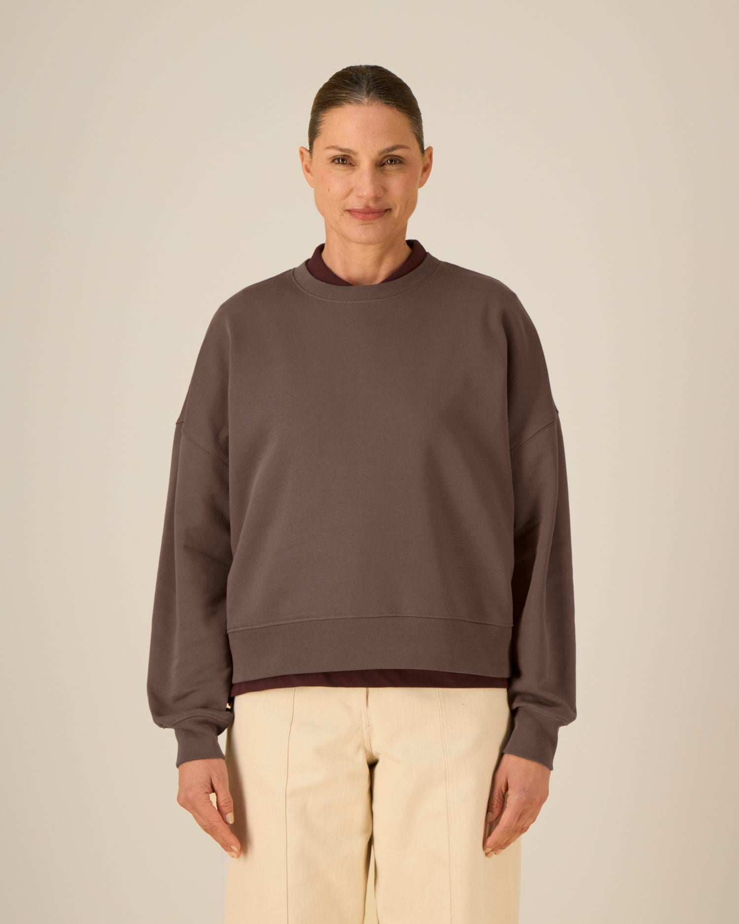 Women’s CrewNeck Sweatshirt - Organic Cotton, 300 GSM | Stella Alma STSW212