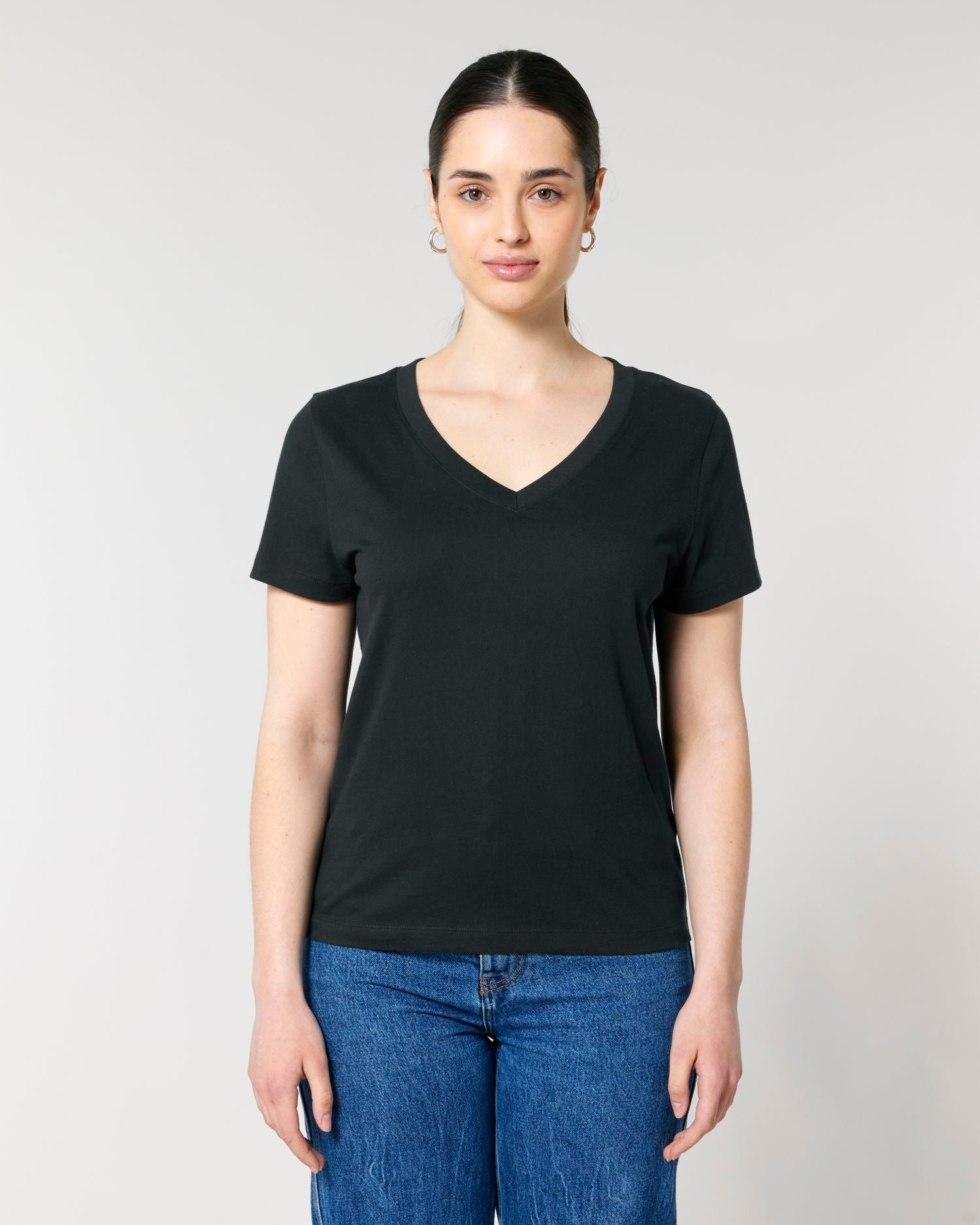 Camiseta orgánica de mujer con cuello en V - 155 GSM | Stella Isla STTW176