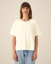Women's T-shirt with curved high-low hem - 155 GSM | Stella Etta - STTW264