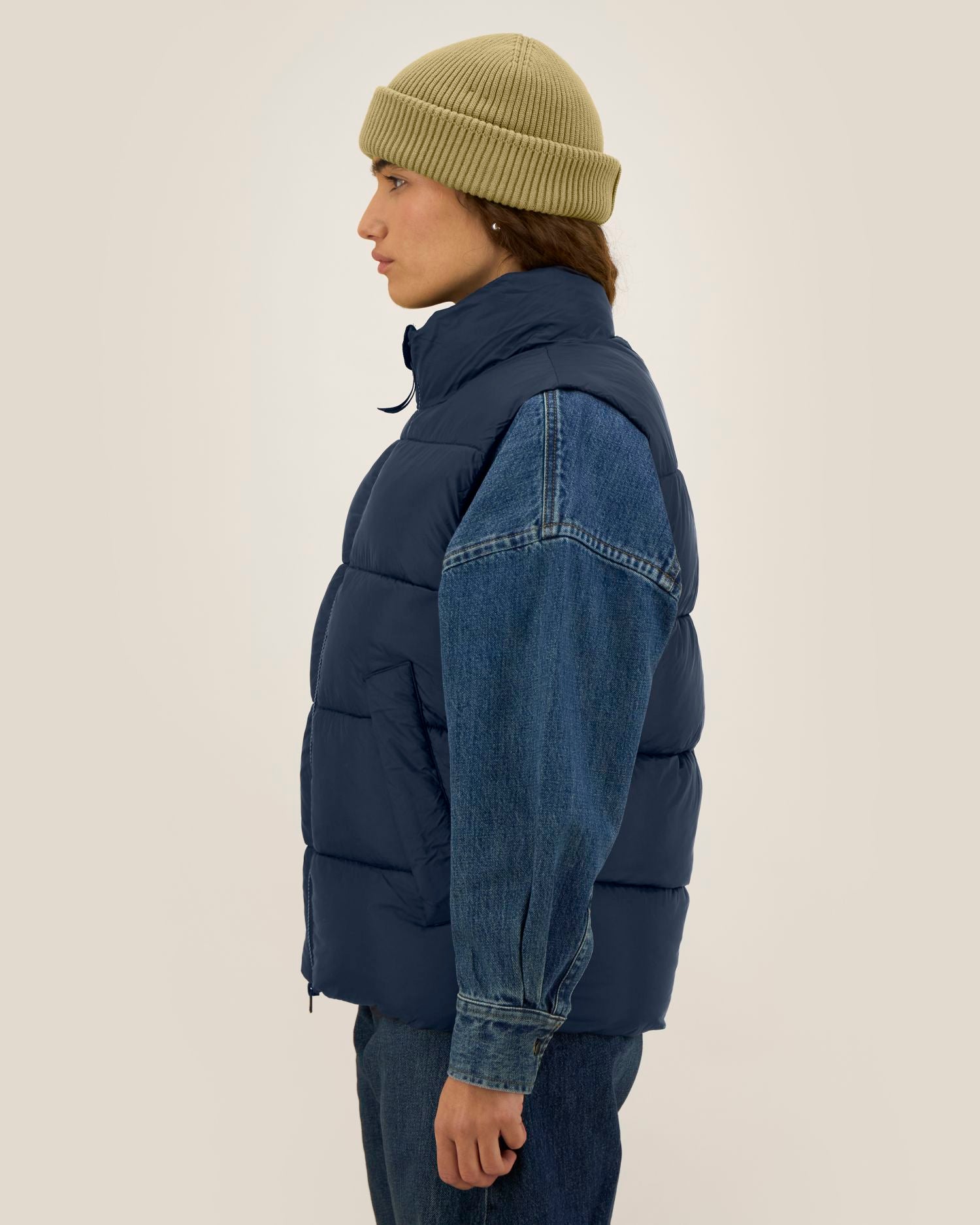 Unisex Padded Gilet in Recycled Nylon | Puffer Gilet 2.0 - STJU293