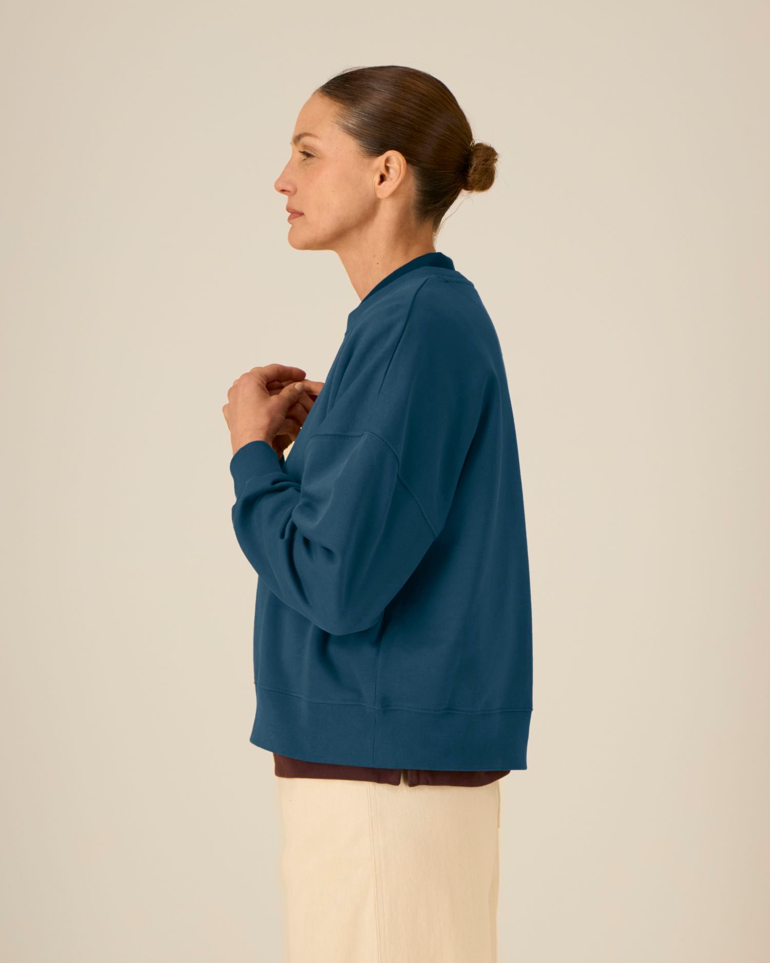 Women’s CrewNeck Sweatshirt - Organic Cotton, 300 GSM | Stella Alma STSW212