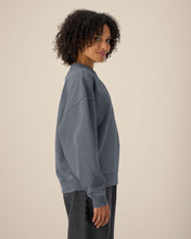 Unisex Organic Oversized Garment Dyed Crew Neck Sweatshirt - 380 GSM | Radder 2.0 Vintage STSU210