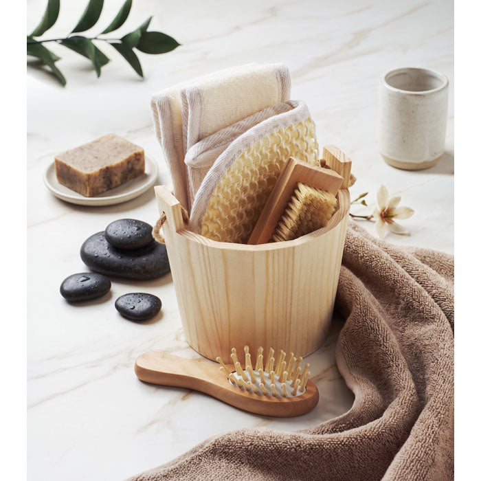 Bath Gift Set in Wooden Bucket | SELFCARE MO3110