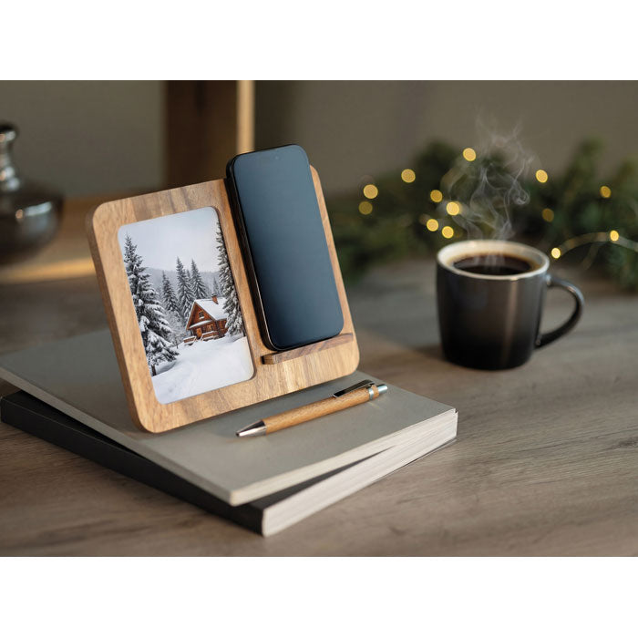 Portafoto e caricabatterie wireless da 15W in legno di acacia | FINWOOD MO3138